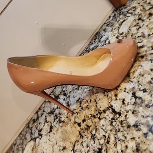 Christian Louboutin 39.5